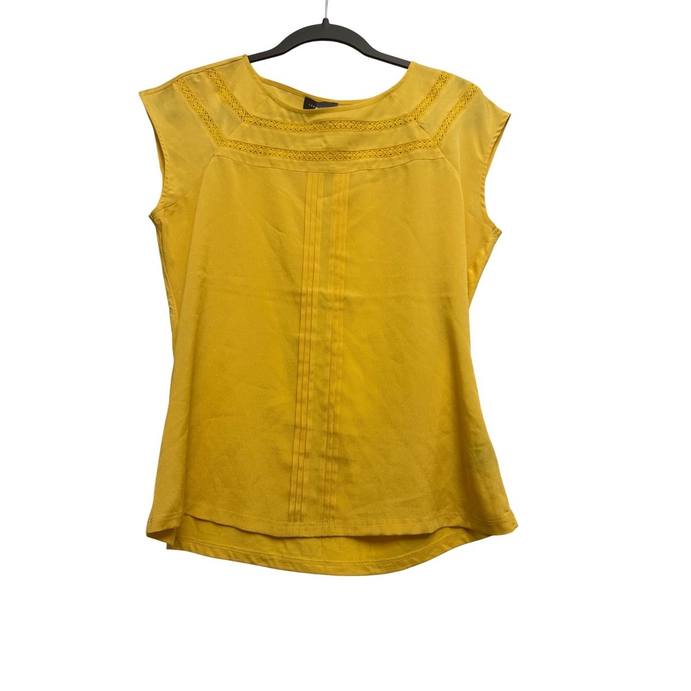 The Limited Womens Medium Blouse Mustard Yellow Crochet Lace Pintuck Sleeveless